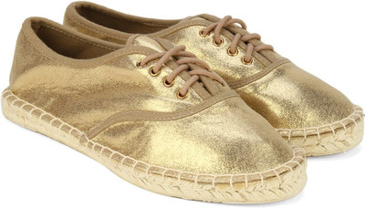 

Carlton London Casuals For Women(Gold