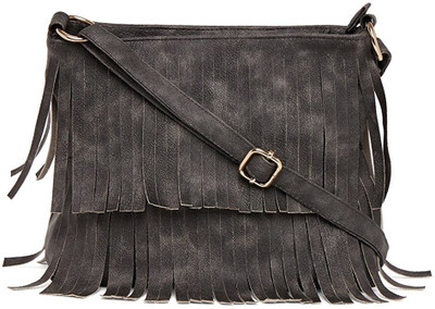 

Uno Covers Girls Casual Black, Grey Leatherette Sling Bag