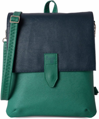

Baggit L Affinity Andrew Ultra Marine (Green) S Haversack(Ultra Marine, 3 inch)