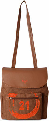 

Baggit L Midori Lips Tan (Tan) M Haversack(Tan, 3 inch)
