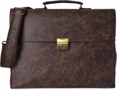 

Baggit G Monk Clive Brown (Brown) L Messenger Bag(Brown, 3 inch)