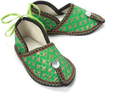 

Visach Booties(Toe to Heel Length - 12 cm Green)
