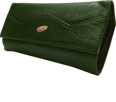 

Mangal Brothers Casual Green Clutch