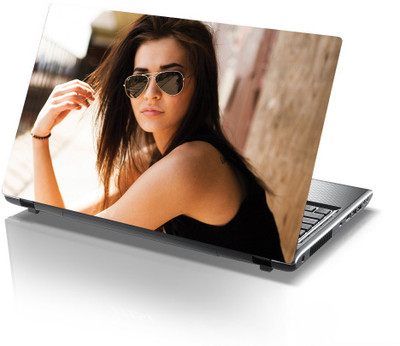

Printclub Designer-758 Vinyl Laptop Decal 15.6