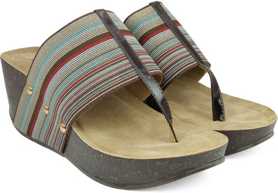 

Inc. Women BROWN Wedges