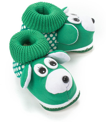 

Visach Booties(Toe to Heel Length - 11 cm Green)
