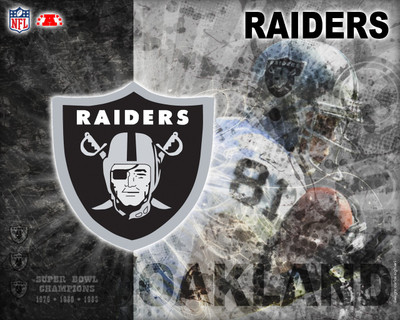

Oakland Raiders Fine Quality Sports Wall Poster Fine Art Print(12 inch X 18 inch, Rolled)