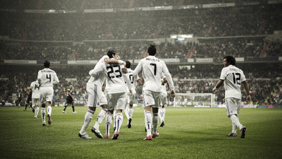 

Real Madrid Fine Quality Sports Wall Poster Fine Art Print(12 inch X 18 inch, Rolled)