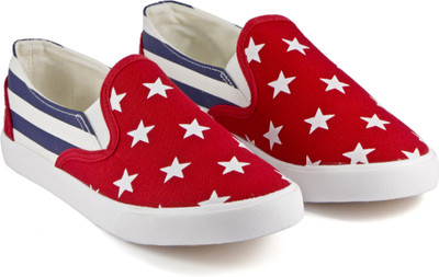 

DeVEE Star Printed Red Canvas Shoes For Women(Red