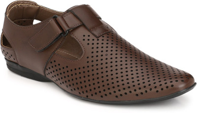 

Eego Italy Men Brown Casual