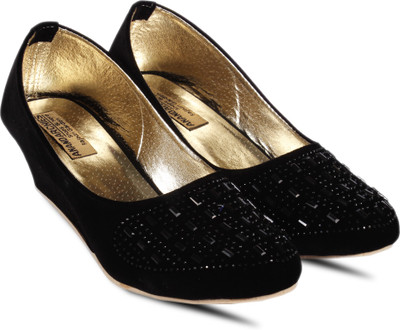 

Anand Archies Bellies For Women(Black