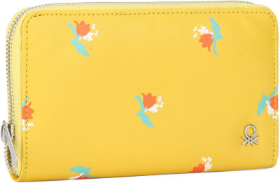 

United Colors of Benetton Women Yellow Artificial Leather Wallet(8 Card Slots), 901