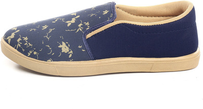 

De 1' amour Canvas Shoes For Men(Multicolor