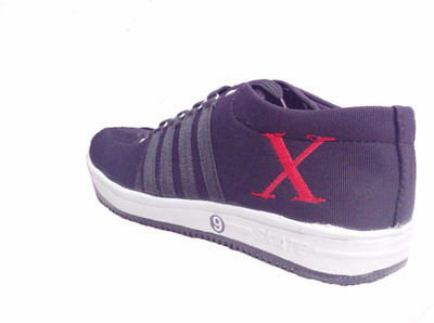 

UNITED DRAGON Casual shoes Canvas Shoes For Men(Black