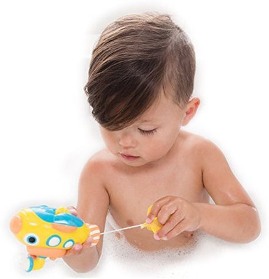 

Nuby Little Submarine Pull String Bath Toy, Colors May Vary Bath Toy(Multicolor)