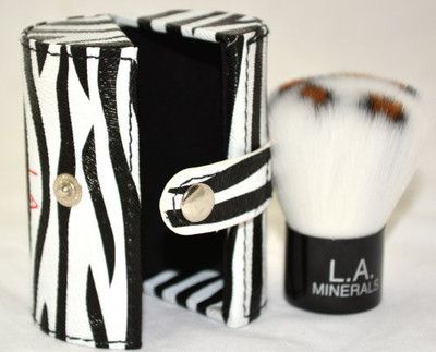 

L.a. Minerals� (registered Trademark) Full Size Synthetic Kabuki Brush W/zebra Hard Case(Pack of 1)