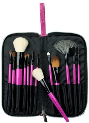 

Royal & Langnickel Royal Pink Essentials Travel Set(Pack of 13)