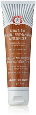 

First Aid Beauty Slow Glow Gradual Self-tanning Moisturizer(134 g)