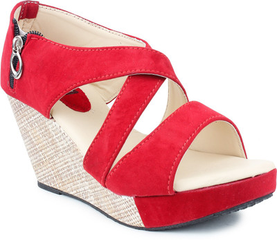 

Moonwalk Women Red Wedges