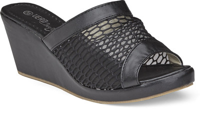 

Vero Couture Women Black Wedges