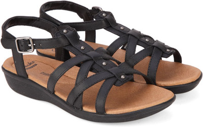 

Clarks Women Black Leather Wedges