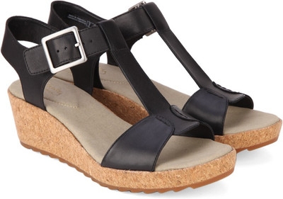

Clarks Women Black Leather Wedges