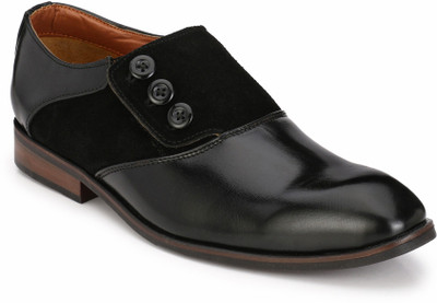 

Lujo Slip On For Men(Black
