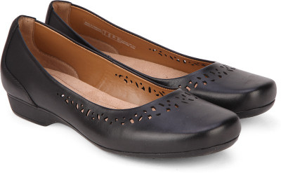 

Clarks Blanche Garryn Black Leather Bellies For Women(Black
