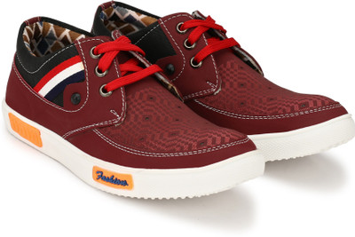 

Ruggero Fashion Sole Casuals For Men(Maroon
