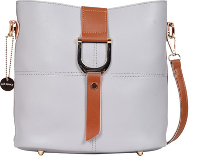 

Lino Perros Shoulder Bag(Multicolor)