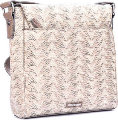 

ALDO Messenger Bag