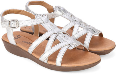 

Clarks Women Silver Leather Flats