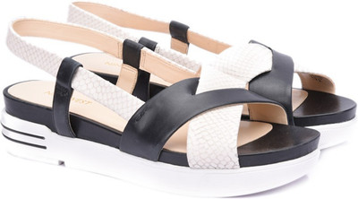 

Nine West Women OFF WHITE/BLACK Flats