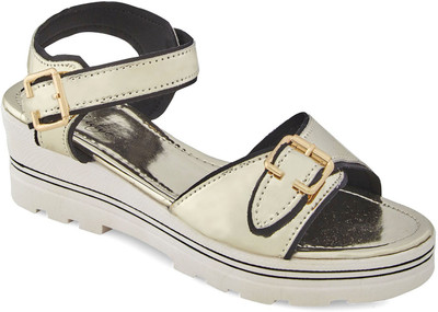 

Vero Couture Women Gold Wedges