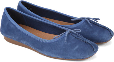 

Clarks Freckle Ice Dark Blue Nubuck Bellies For Women(Blue