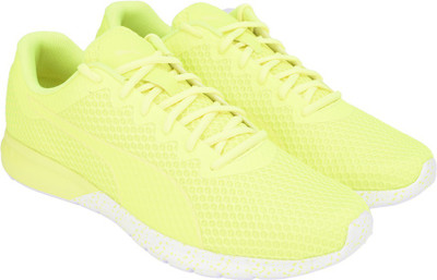 

Puma Vigor Mono Training Shoes For Men(Yellow, Safety yellow