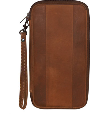 

Style 98 Casual Tan Clutch