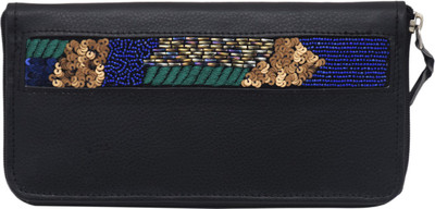 

krivi Casual Black Clutch