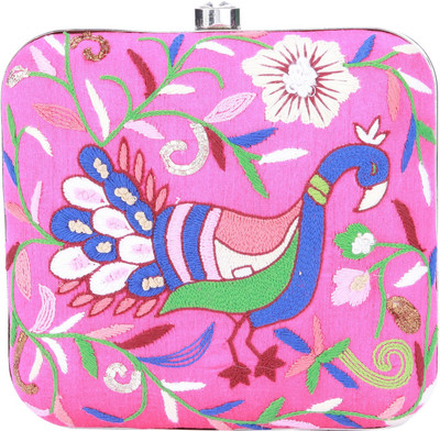 

Tarusa Casual Pink Clutch