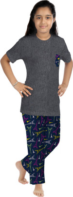 

Oranges & Lemons Kids Nightwear Girls Solid Cotton(Black Pack of 1
