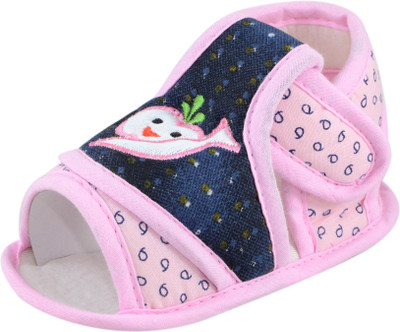 

Instabuyz Boys & Girls Velcro Sports Sandals(Pink, Multicolour