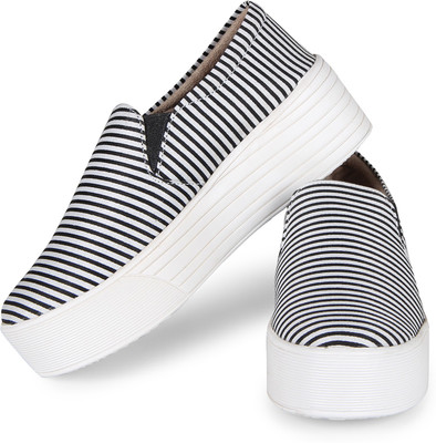 

Tapps Sneakers For Women(Black
