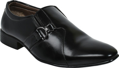

Lagom Party Slip on Slip On For Men(Black