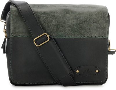 

Yelloe Men Green PU Messenger Bag
