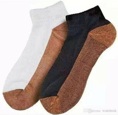 

Lumino Cielo Lumino Cielo Sports Socks - Copper Infused fibres have anti-microbials that control odor and Keeps Feet Dry, Arch Support Foot Support, White;black
