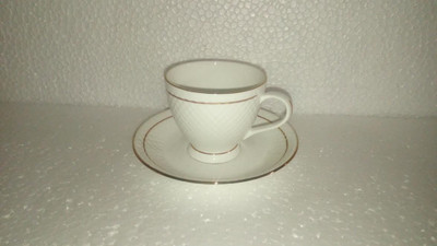 Clay Craft Bone China(White, Gold)