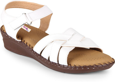 

Bella Toes Women White Casual