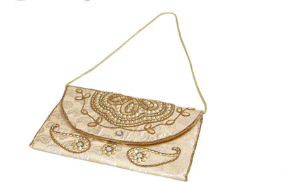 

Yokoso International Casual Gold Clutch
