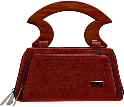 TAPFASHION Party Red Clutch