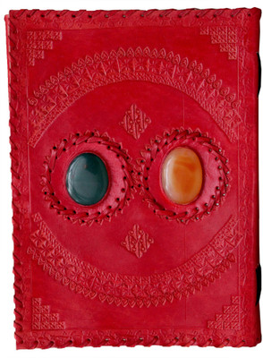 

Pranjals House A4 Journal(vintage, Red)